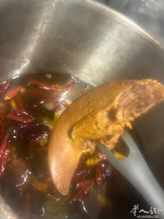 打包店招大厨烧中国人吃的菜色！电话3311745399