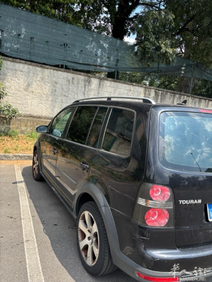 有一辆七座的车，08年的十几万公里，价格美丽，动力全好