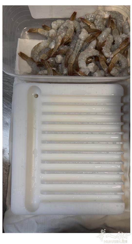 真正的捏虾神器！神器！2秒一只虾！节约人工与时间成本！成品有保障！！虾不断，长度