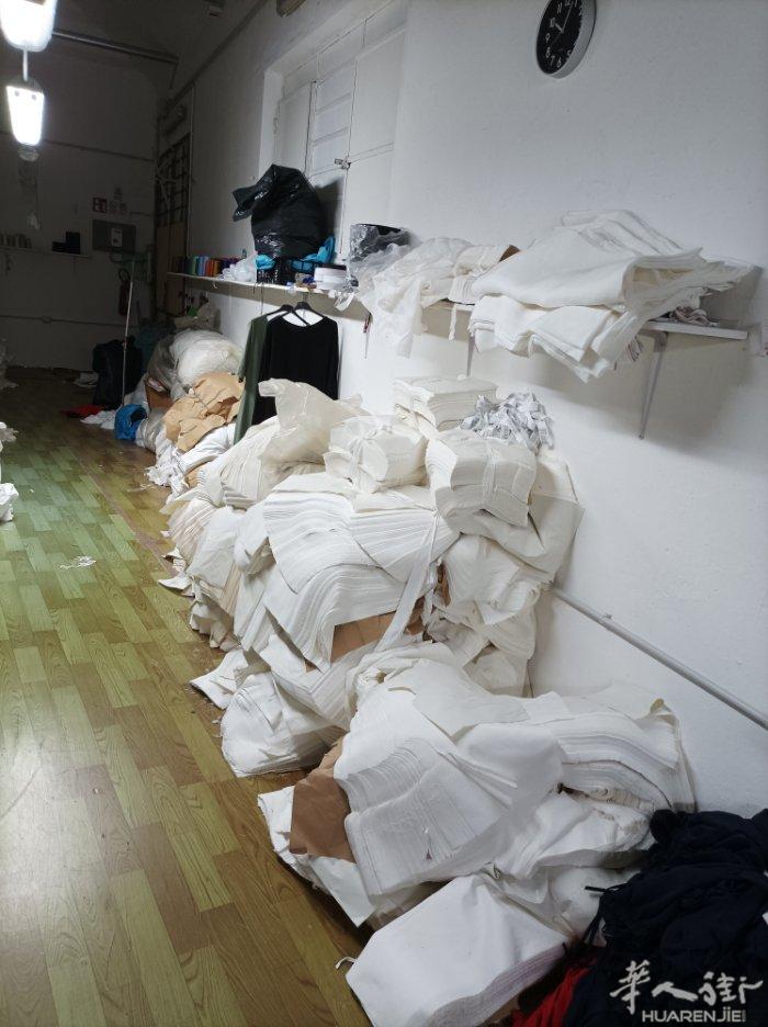 工场在鼎好超市附近铁路方向招搭铺,8月有一组棉毛机器空出,没有住家,工场空气好
