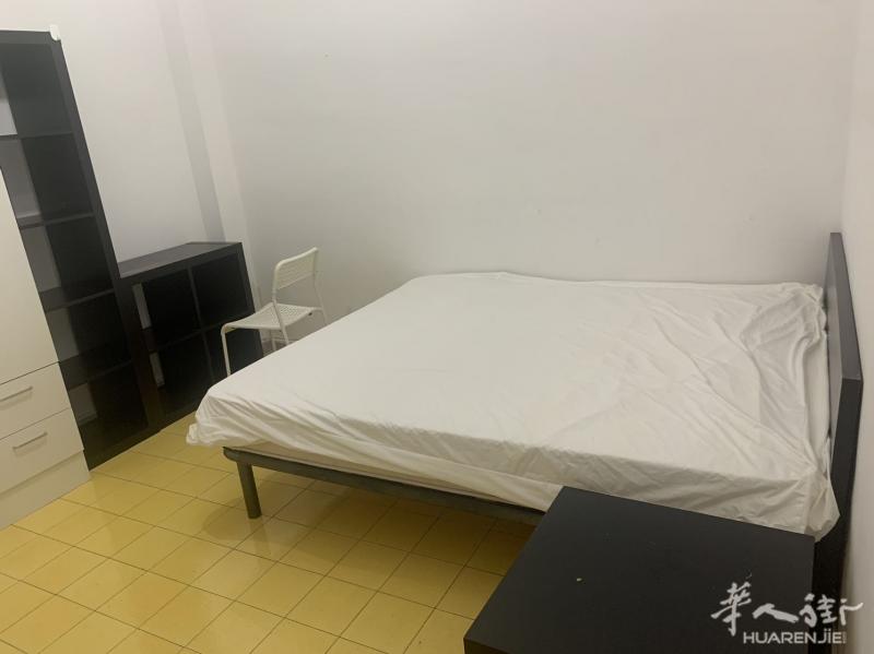 罗马A线地铁口附近Numidio Quadrato