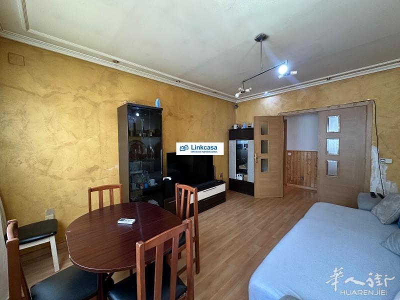 https://att.huarenjie.com/attachment/information/20250729/1753725608156405.jpg