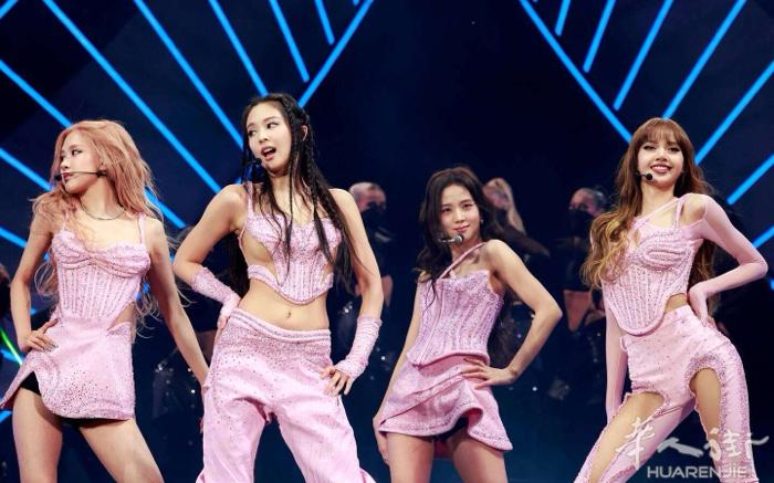 BLACKPINK⚫️💜 8月6日米兰演唱会 还最后1张普通门票转让 微信im