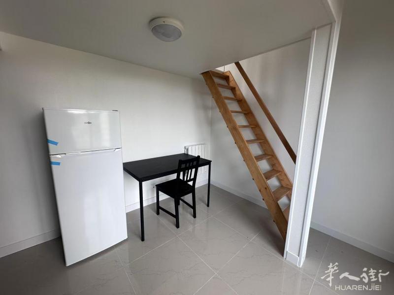 94省,Vitry-sur-Seine(94400) (ID：205634) 20平的 studio  房间数1  卧室数1  有家具