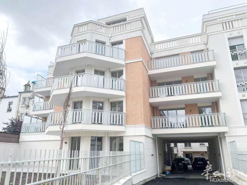 🏡【94省Maisons-Alfort | 地铁8号线两房一厅+阳台+车位🔥即日起租1880欧】