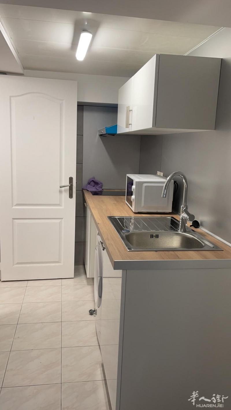 94省,Villejuif（94800） (ID：188635) 20平的 别墅  房间数1  卧室数1  有家具