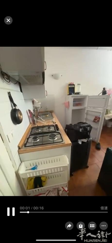 黄线Brenta单身公寓 地铁站走路两分钟。 750€不包网络25€，不包冬天的