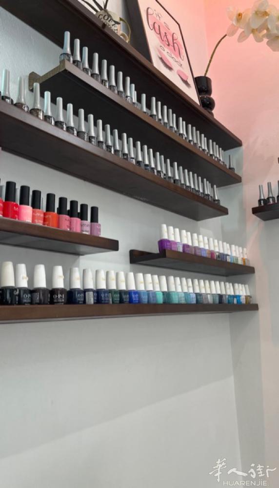 红线地铁口 de  angeli 美甲十几年老店 招美甲中工  会普通手脚Q 脱