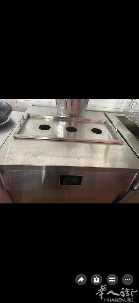 拉面店 厨房设备便宜卖 在verona