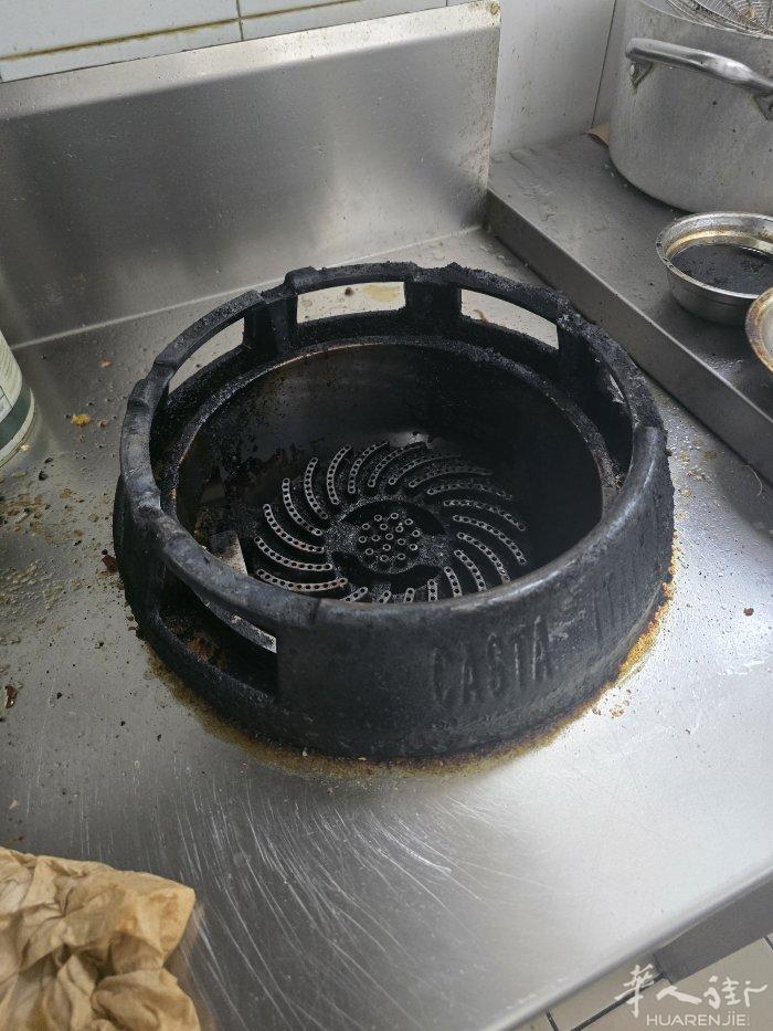 出售3个头中餐炉头外加2个槽水槽