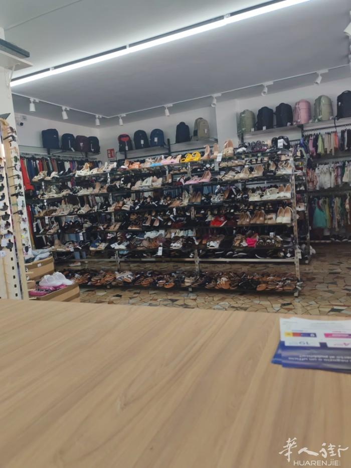 罗马centocell 服装店诚聘有经验的会语言的女店员 不包住 但高薪 有意者
