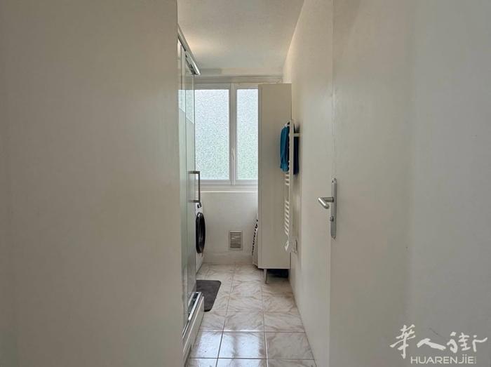 🏠 Rosny-Bois-Perrier 学生合租（RER E / 地铁 11