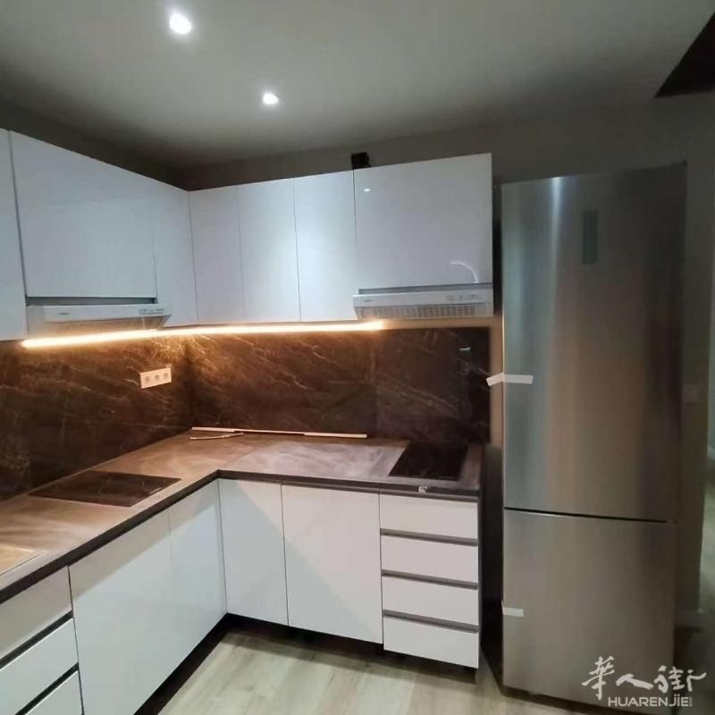 https://att.huarenjie.com/attachment/information/20250807/1754497670876035.jpg