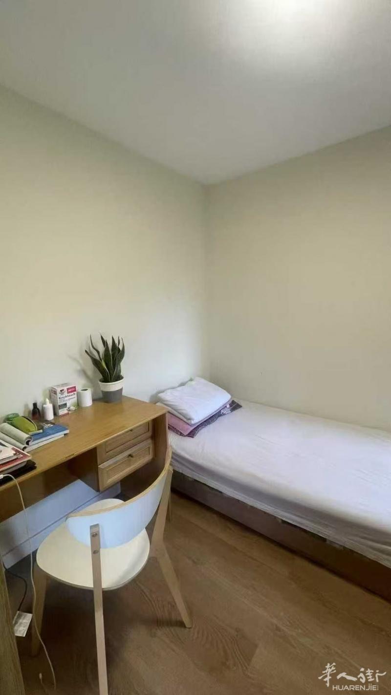 🏠巴塞L2 Sant Martí｜单间出租｜8月底起租