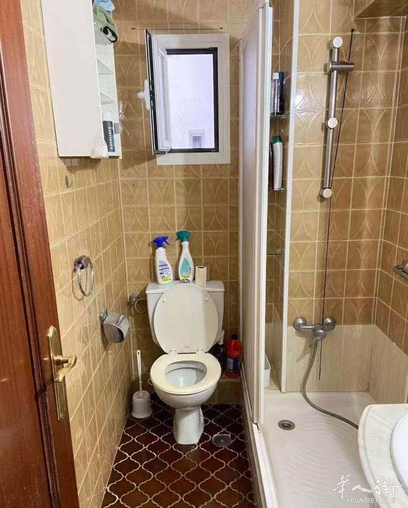 https://att.huarenjie.com/attachment/information/20250807/1754498276566517.jpg