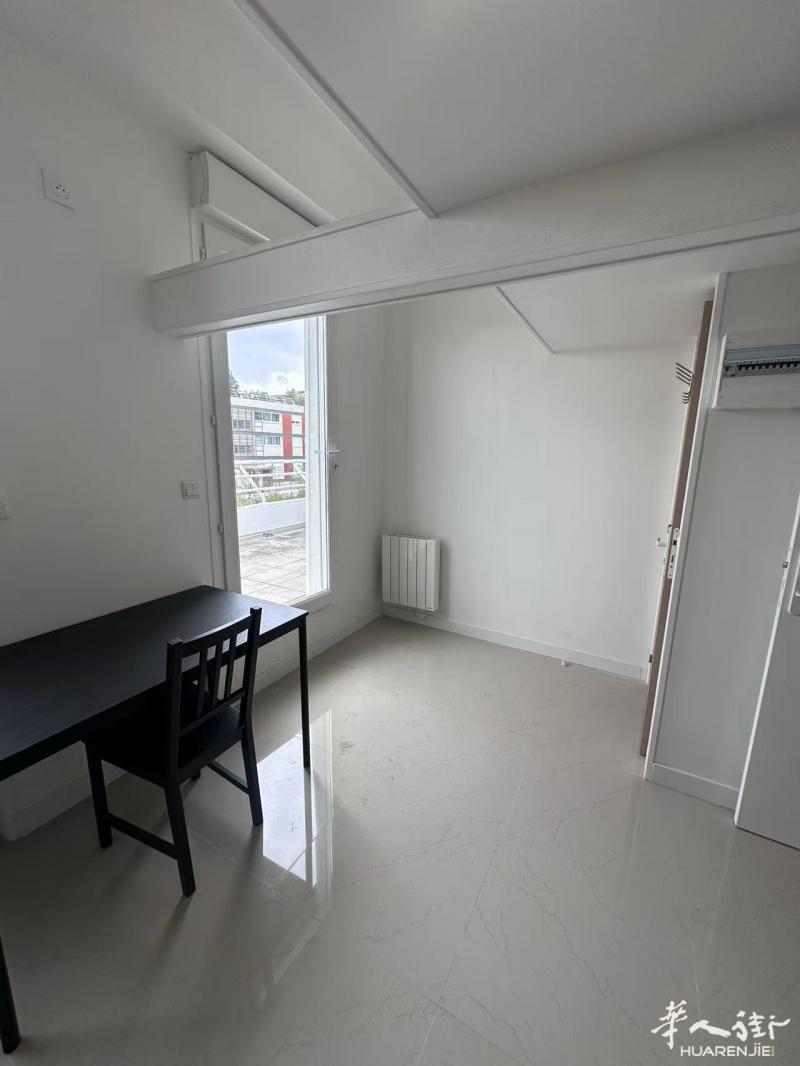 https://att.huarenjie.com/attachment/information/20250730/1753880879341866.jpg