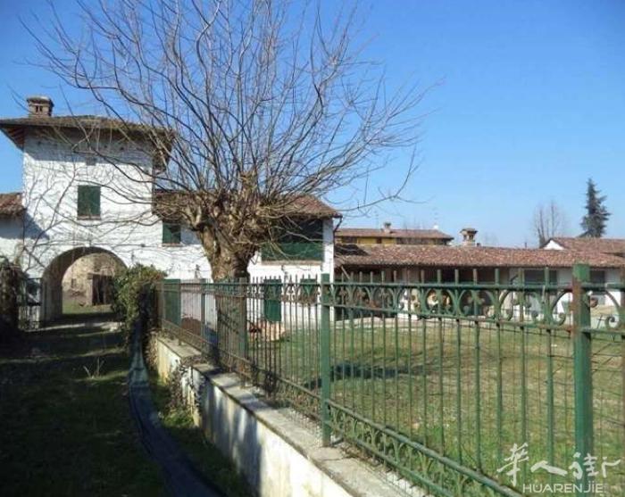 【拍卖房】Casaletto Ceredano 出售住宅  2 室2 卫 1 厅