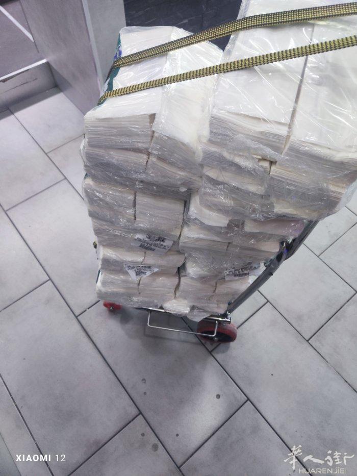 metro同款 酒吧面包打包袋  价格打骨折 （全新） 一份装的面包打包袋  价