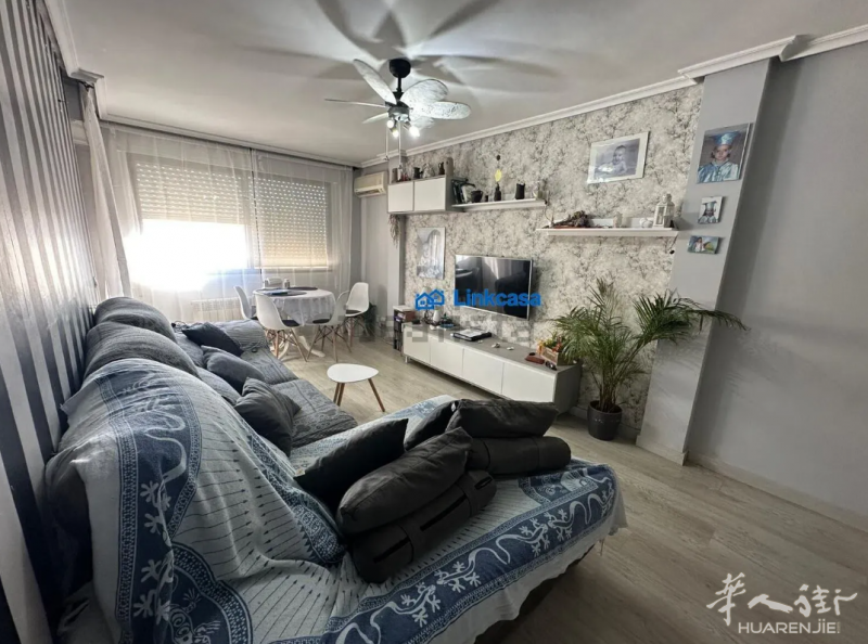 Parla优质住宅，三房带电梯车库