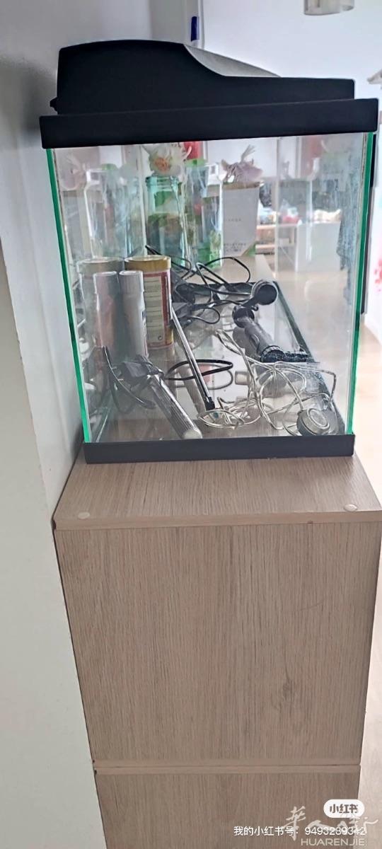 转让浴缸和里面设备，