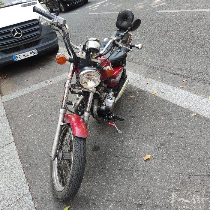 Honda 125  太子 出售 车子状态好  价 有需要发信息。谢谢