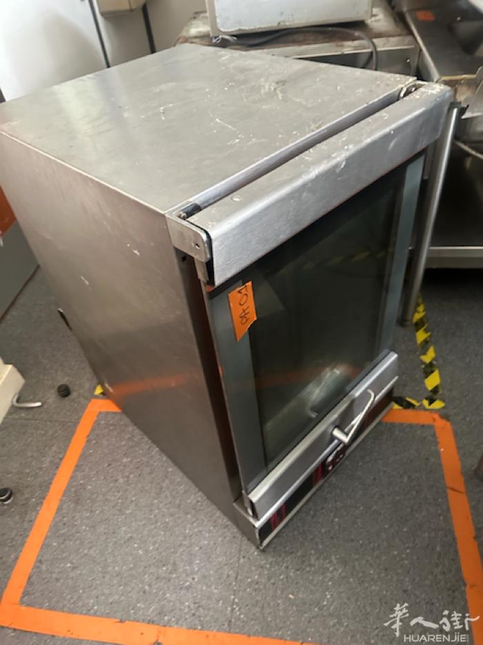 二手出售全部餐厅及厨房用品设备，包括不限于冰箱/冰柜/炉具（可按需求改良）/洗碗