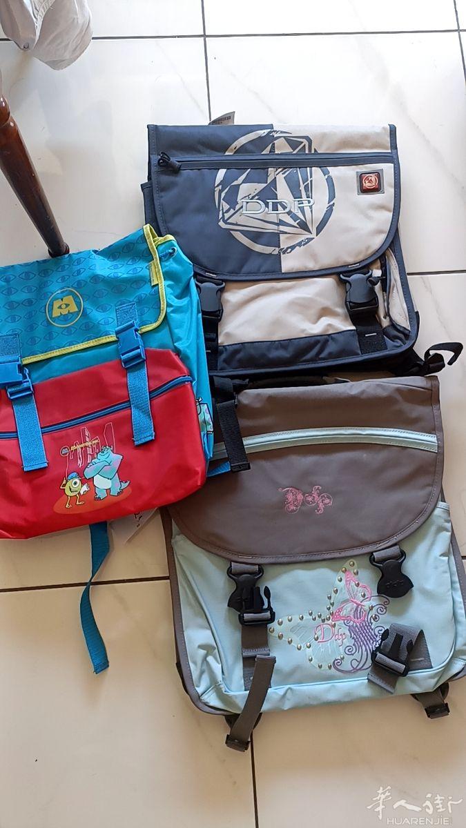出售全新儿童书包10欧一个