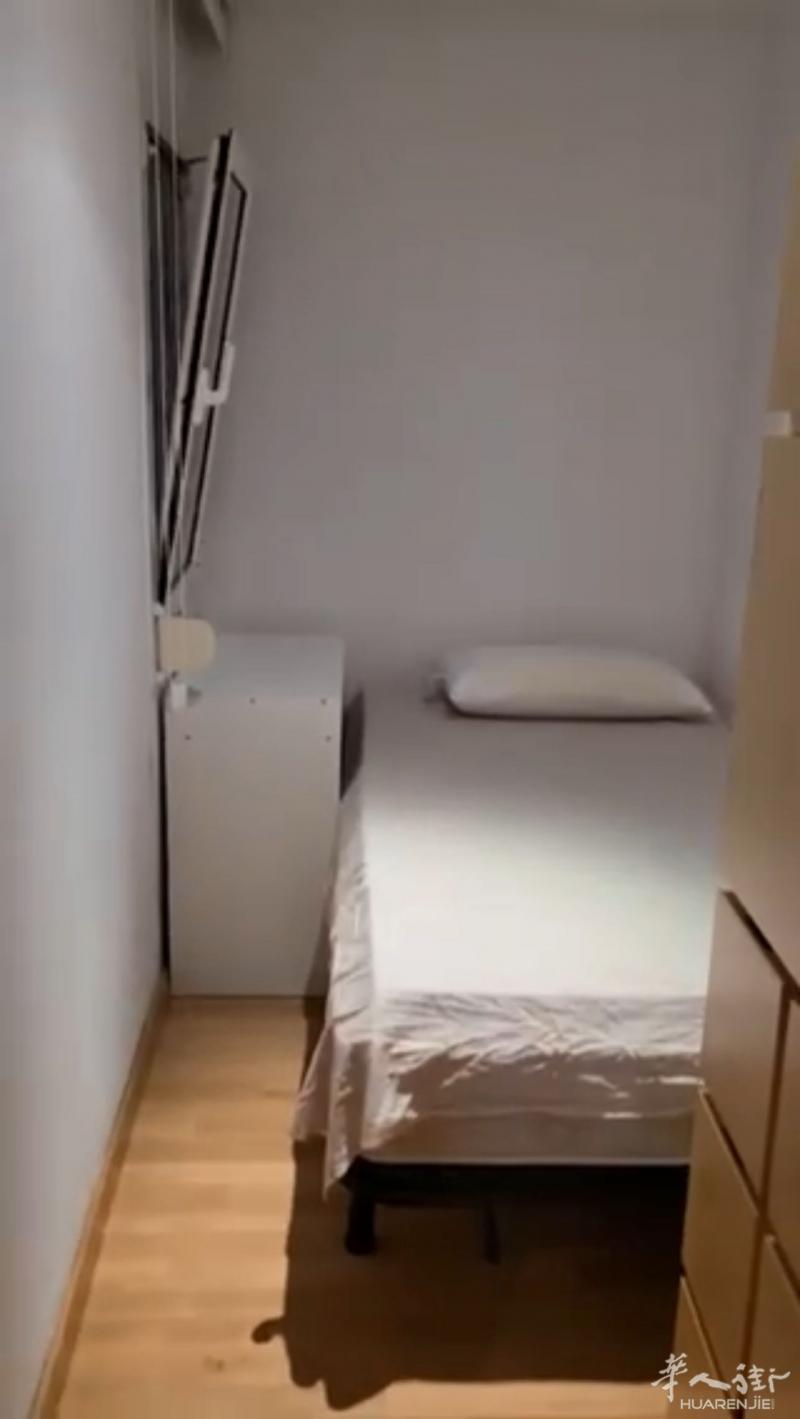 巴塞罗那市中心单间出租