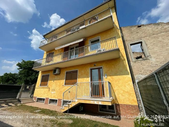 【拍卖房】Verona 出售经济型住宅（拍卖） 2室1厅1卫 面积：90 平方米
