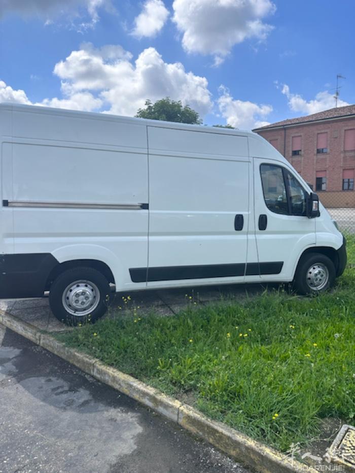 8月15 全天都可以pescara （佩萨卡拉） 出发 去 Reggio Emi