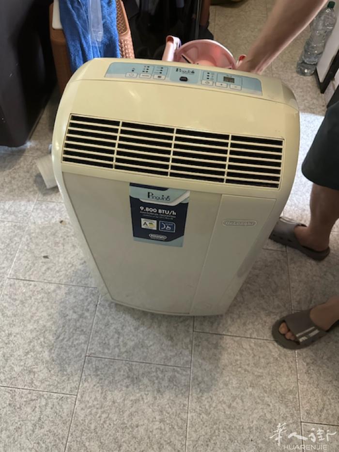 出售二手空调 全好的省钱 A 因为家里装了挂机空调 自取 +39 338 339