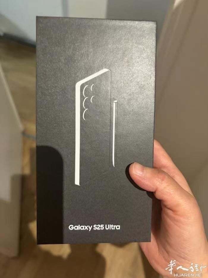 出一台三星全新已拆封手机S25ultra 256G，拿错配置，客人仅拆盒过，需要