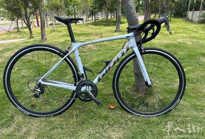 24款捷安特TCR adv3。成色如图。升级105夹器。S码，适合身高165-1