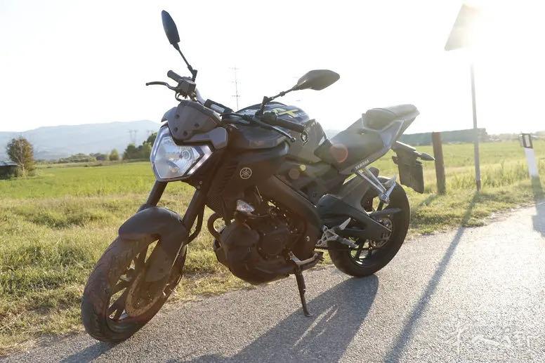 出售摩托车YAMAHAMT-125-2016Usa