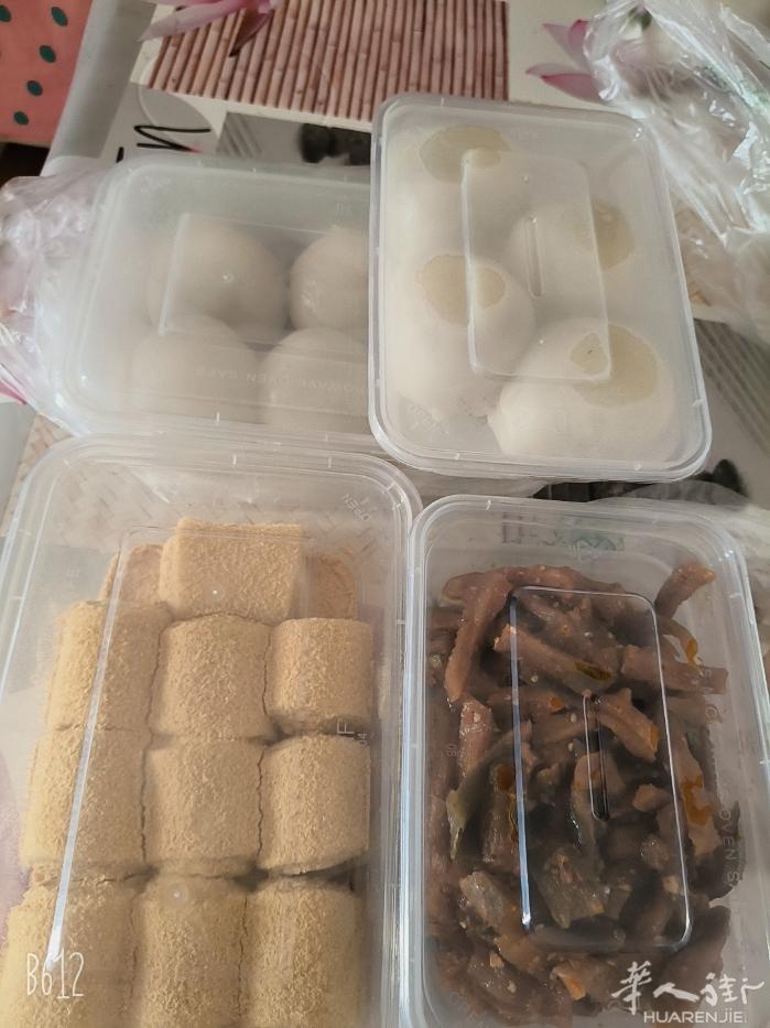 豆面卷儿，粘豆包儿，萝卜干儿，咸菜，想吃的朋友加ⅴ
