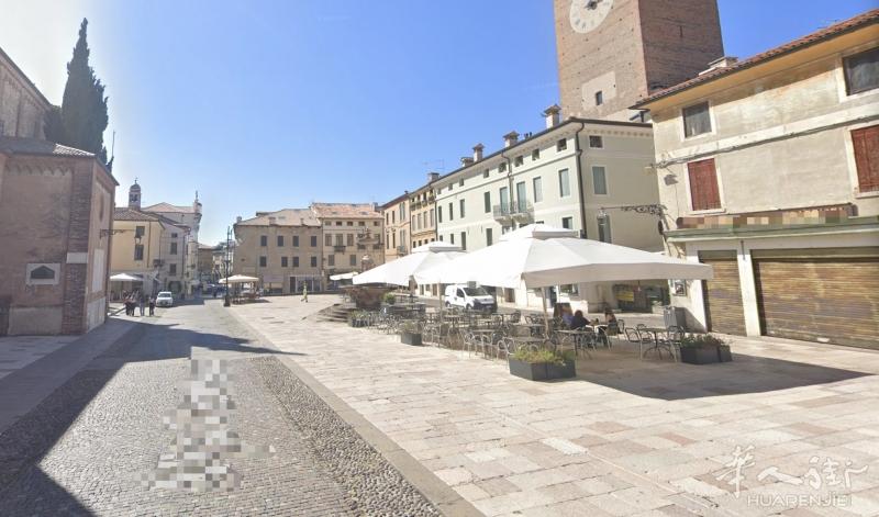 Bassano del Grappa 中心酒吧廉价出让