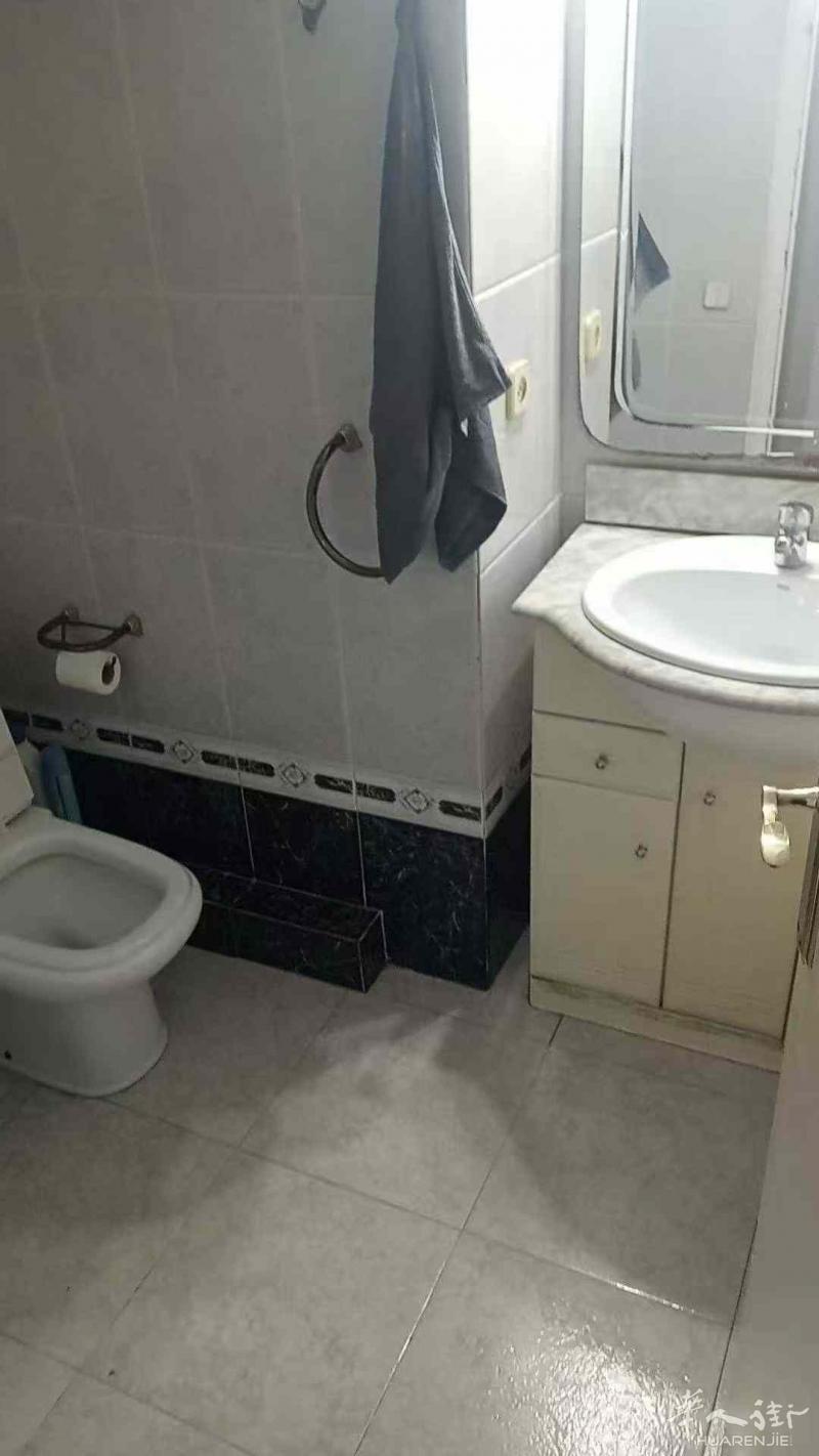 https://att.huarenjie.com/attachment/information/20250822/1755799845457647.jpg