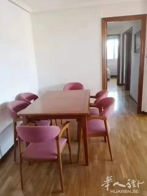 https://att.huarenjie.com/attachment/information/20250823/1755878775291081.jpg