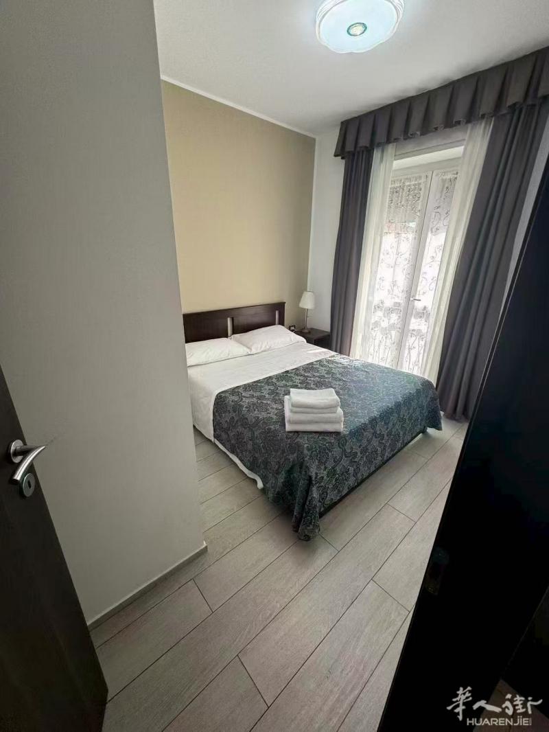 https://att.huarenjie.com/attachment/information/20250825/1756125478499635.jpg