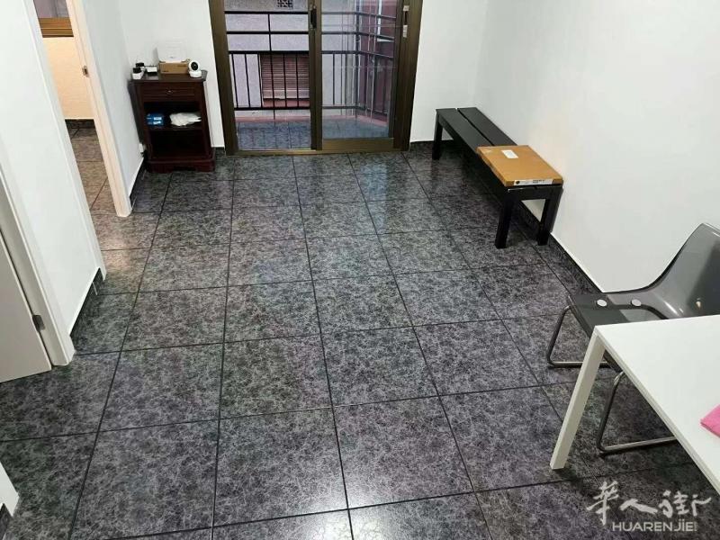 https://att.huarenjie.com/attachment/information/20250827/1756228714319432.jpg
