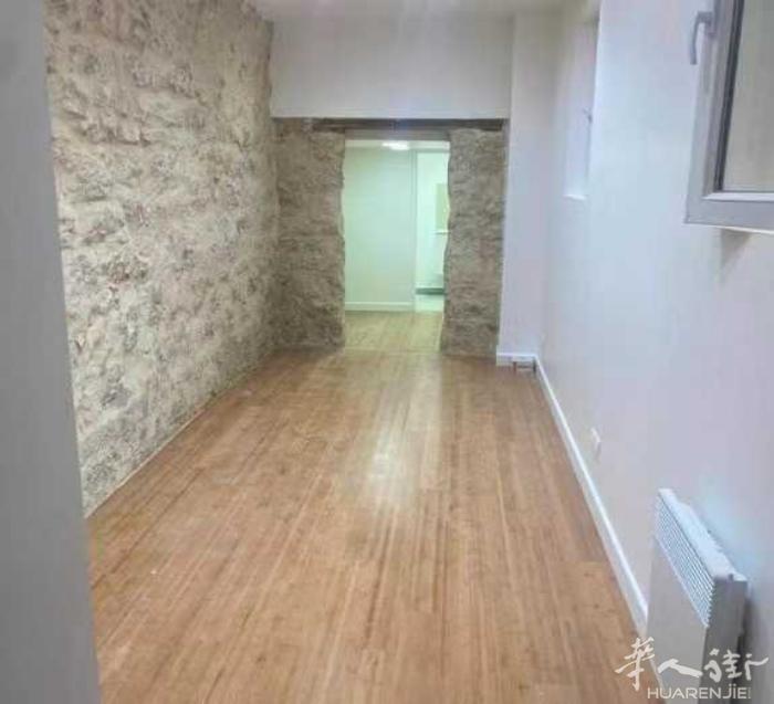 190-200 rue saint Denis 75002   4号线地铁Réa