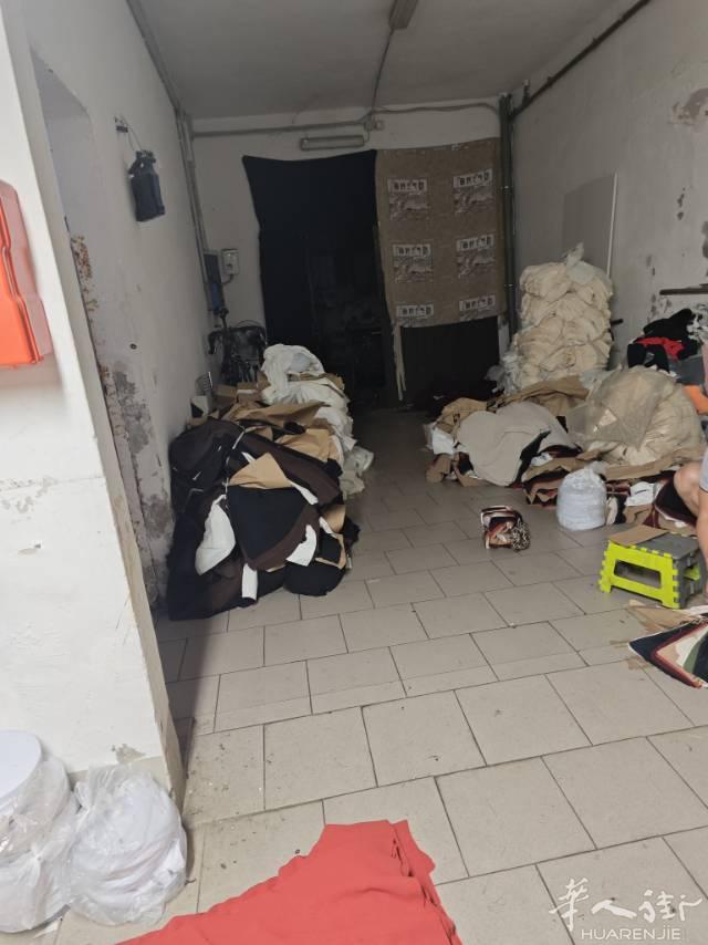 忙忙忙。。中国街急招布衣工人两对备居留有单层拉链衫