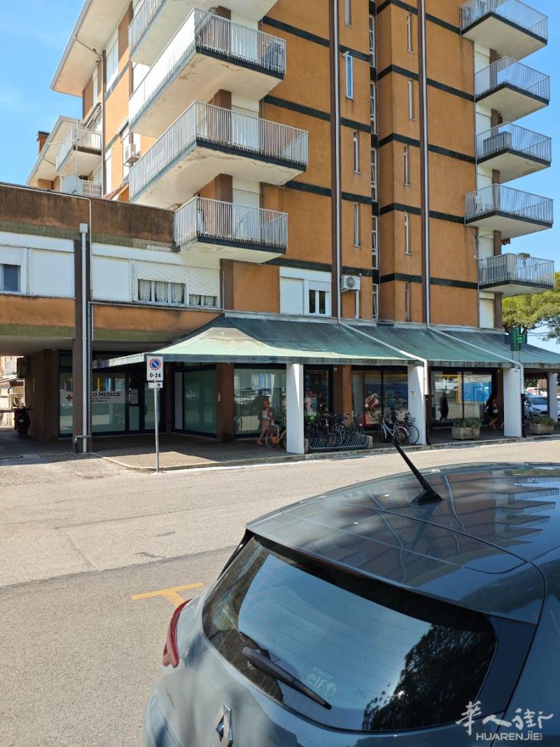 CAORLo 海滩有住家出租 附近有超市 交通方便
