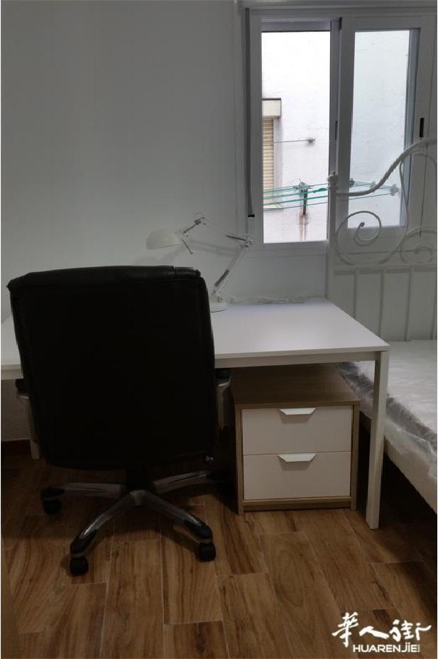 https://att.huarenjie.com/attachment/information/20240916/1726473625848809.jpg