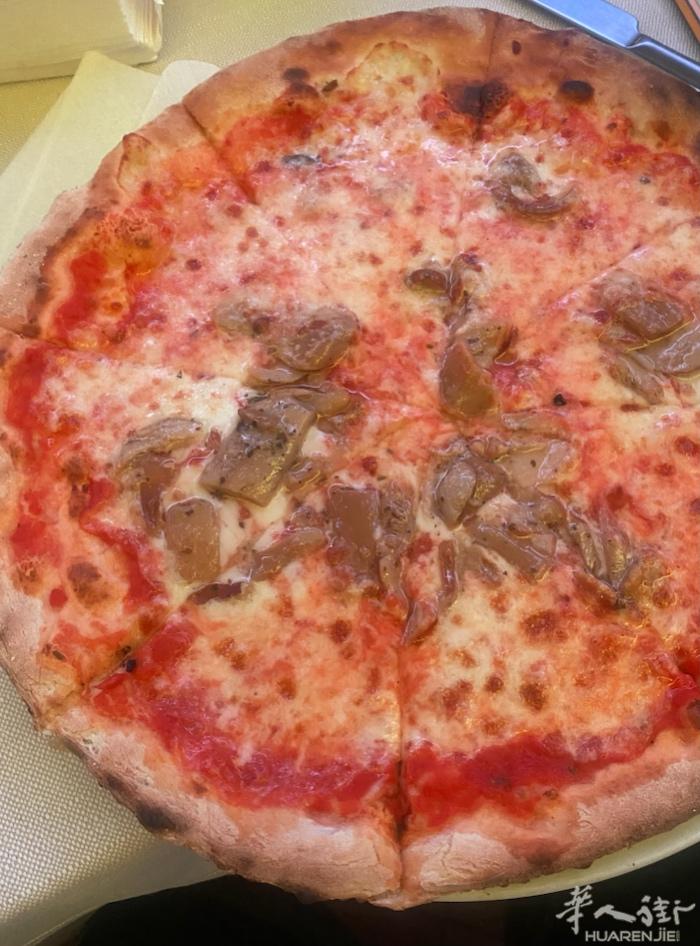 米兰市内红线地铁站Bande Nere 意大利餐  诚招一名pizzaiolo,