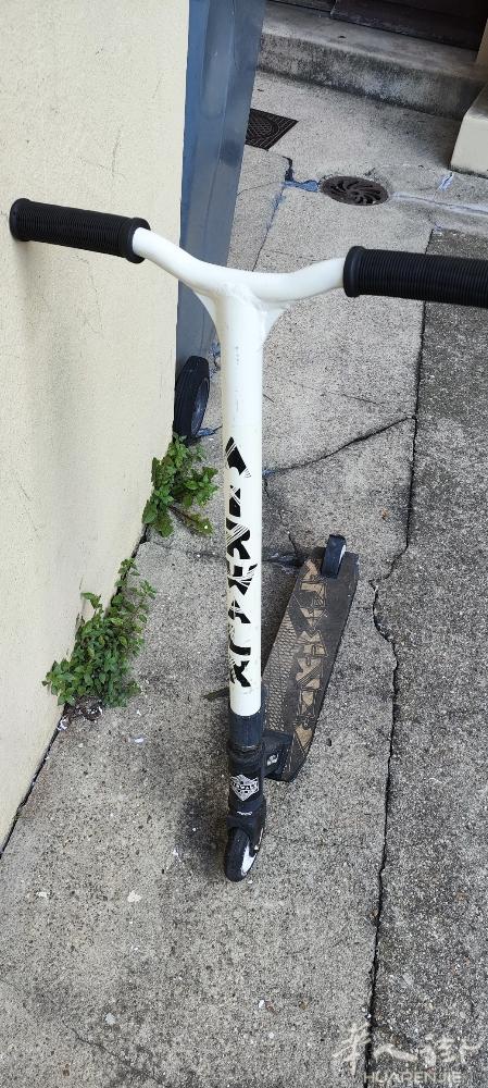 滑板车10欧处理了