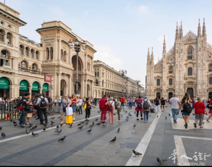 piazza Duomo Galleria 餐馆+ 酒吧低价转让，310平方米，
