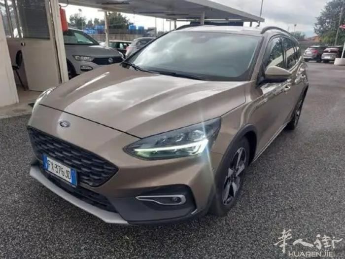 福特福克斯 1.0 EcoBoost 125 HP 自动 SW 里程 77,00