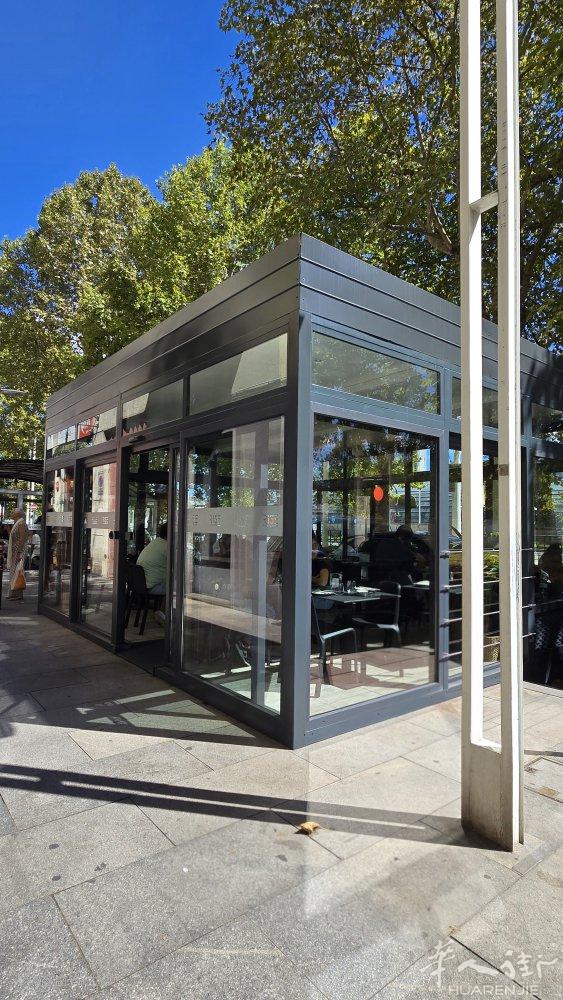 招聘跑堂1名  torino市中心  近porta susa