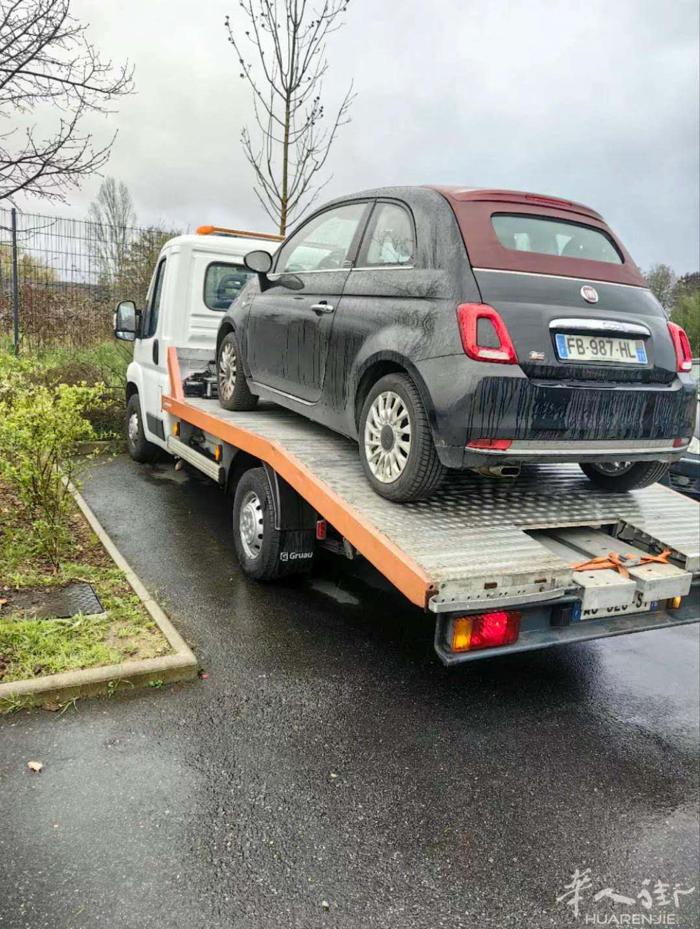 道路救援 车辆转运 电瓶勾车，补胎。电脑检测，